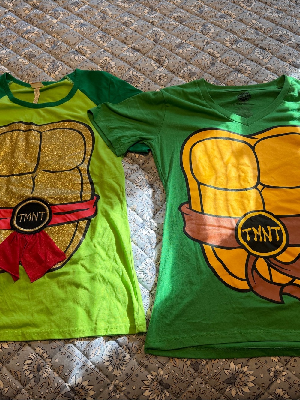 Teenage Mutant Ninja Turtles TMNT Woman’s  Graphic Tee Set -Shell Prints